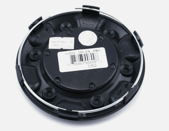 Back mounting structure of Fuel 1001-58 wheel center cap